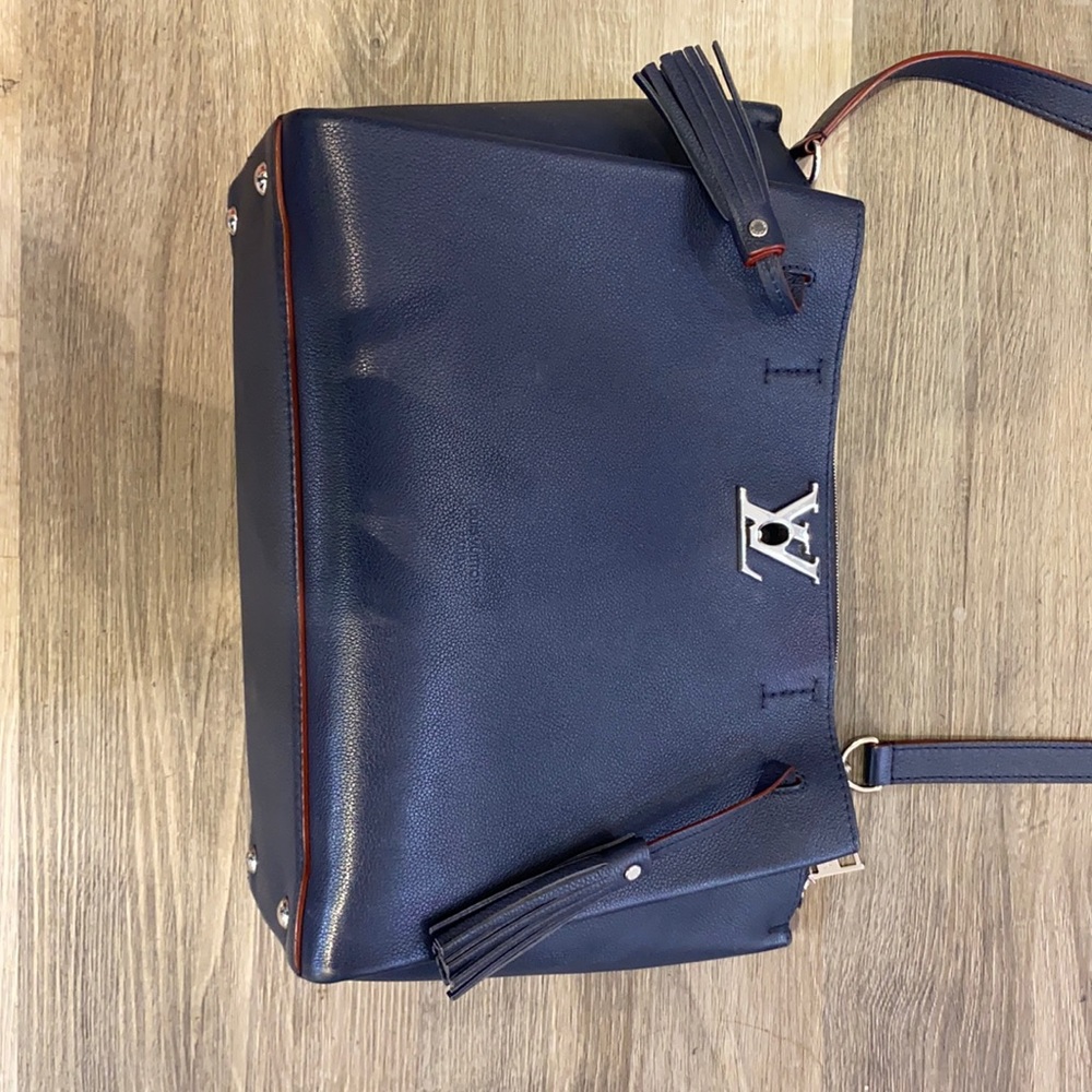 Louis vuitton navy handbag